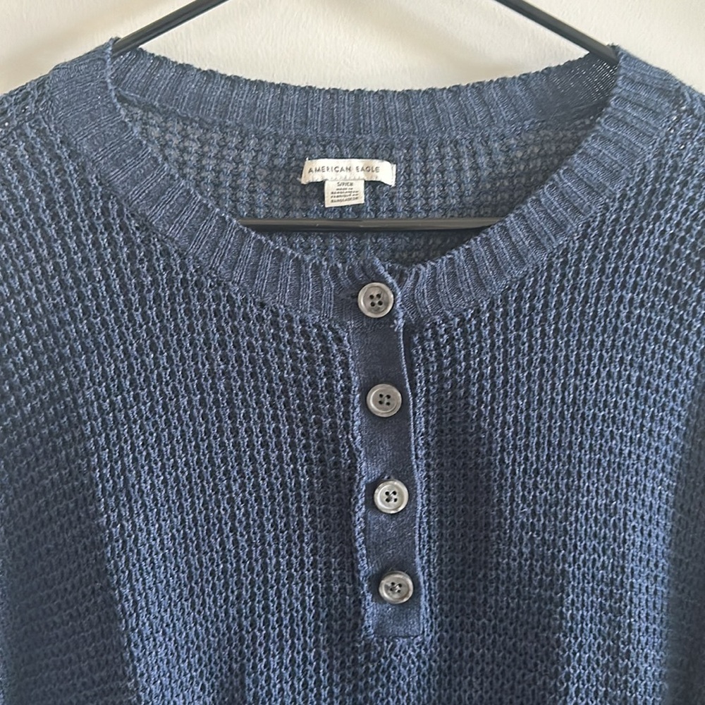 American Eagle Long Sleeve Sweater Shirt Navy Blue Size S - Picture 2 of 6